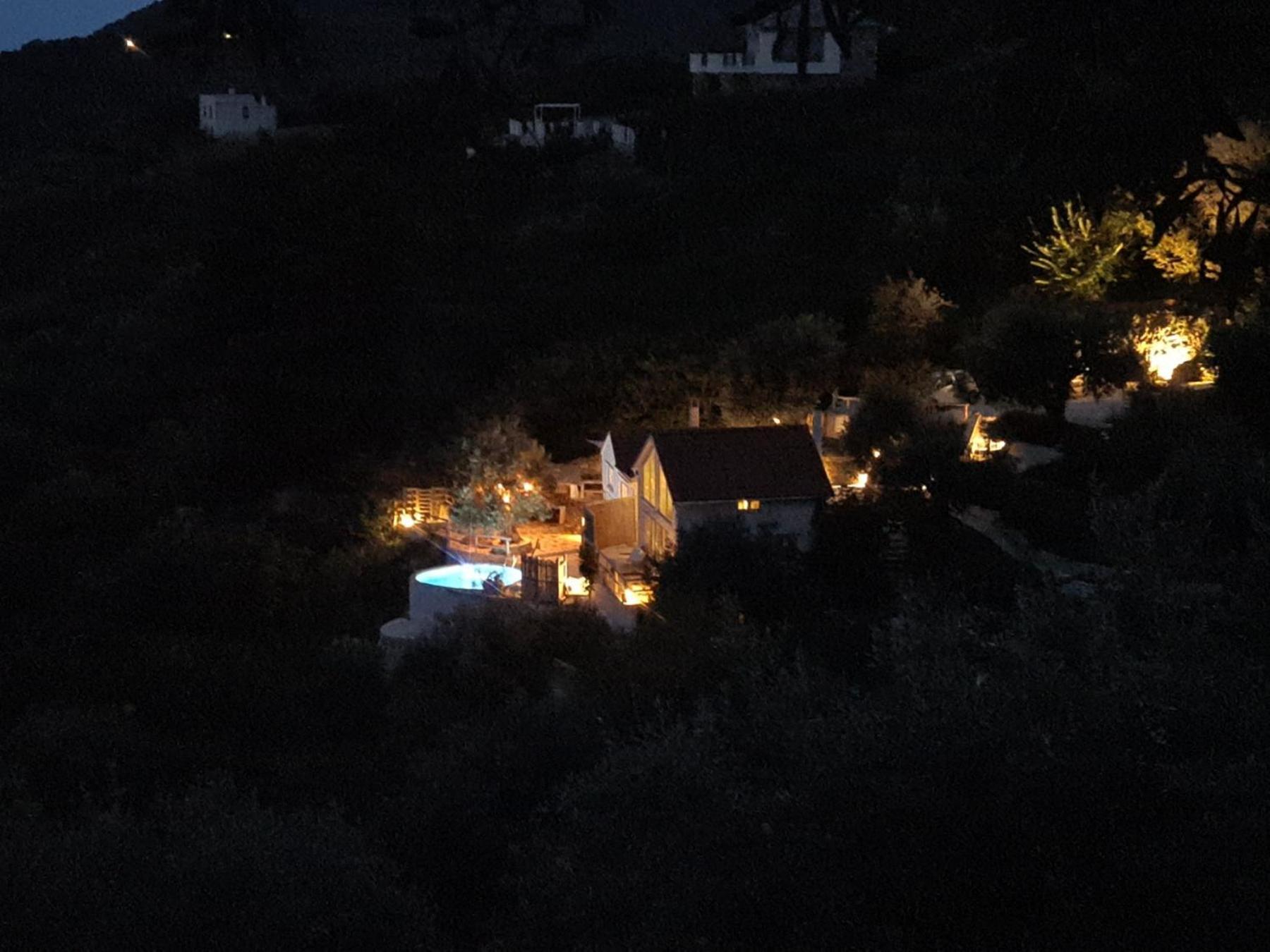 הוילה סקופלוס טאון Christine'S House מראה חיצוני תמונה